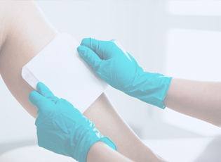 Use-of-a-superabsorbent-dressing-in-wounds-with-moderate-to-high-exudate-volume